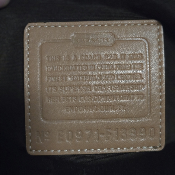 Highly Sought Out Vintage Coach F13390 Tattersall Tweed Satchel - Picture 12 of 12